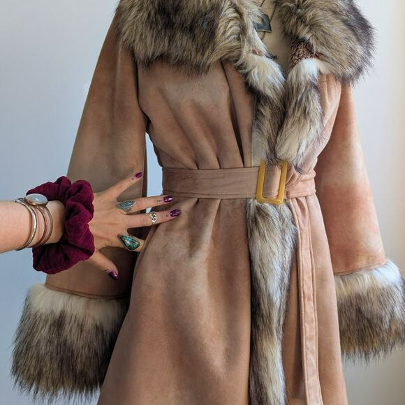 Vintage Brown Vegan Suede Penny Lane Jacket Y2K Tan Faux Fur Afghan Coat Small - Picture 7 of 10